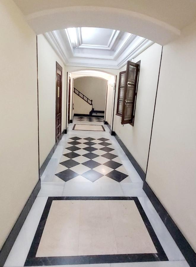 Апартаменты Apartamento En Retiro Мадрид Экстерьер фото